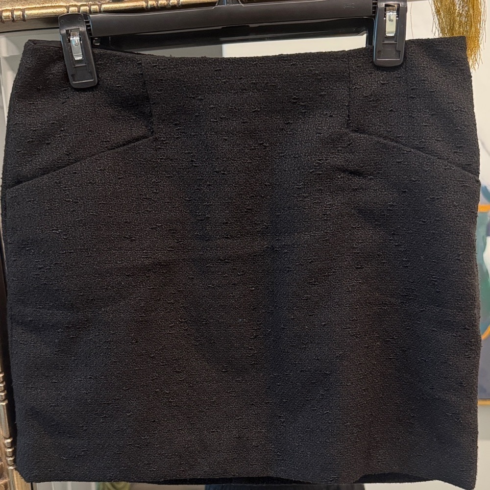 Outback Red Classic Black Pencil Skirt - Picture 2 of 4